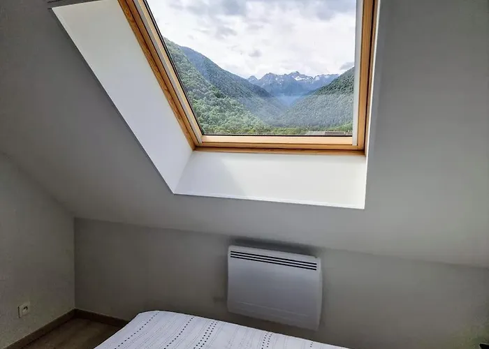 Luchon Superbe 8 Places 80m2 Vue Montagne 180 Saint-Mamet